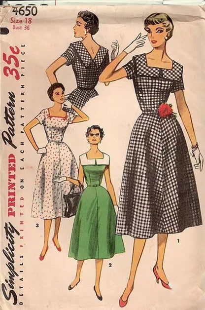 Beżowy kombinezon w groszki z lat 30. XX wieku z dekoltem w serduszko