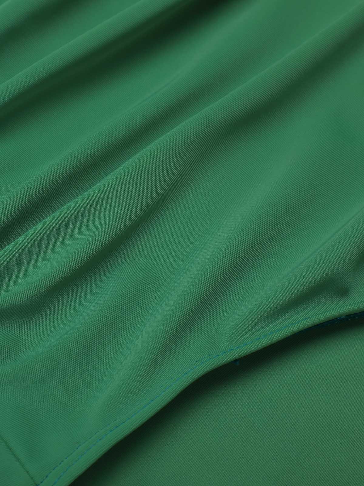 Sukienka z wycięciem w serek z lat 50. w kształcie łódki