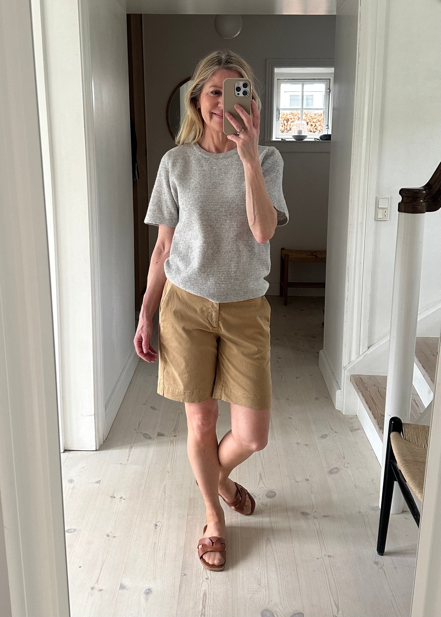 Pieszak PD-Billie Rękaw 2/4 Dzianina z dekoltem w kształcie litery O w kolorze jasnoszarym melanżu