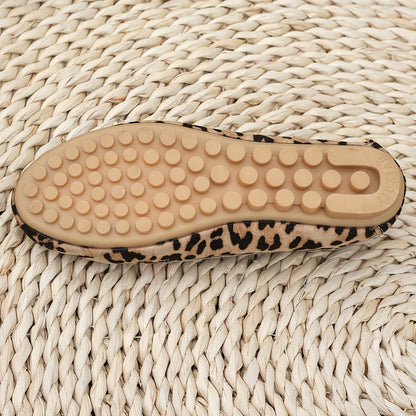 Jaya – Miękkie i wygodne mokasyny z nadrukiem w panterkę