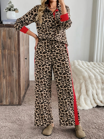 Livia – Elegancki i wygodny, luźny komplet z nadrukiem w panterkę