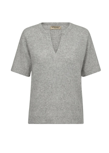 Pieszak PD-Billie Sweter dzianinowy z rękawem 2/4 i rozcięciem przy dekolcie w kolorze jasnoszarym melanżu