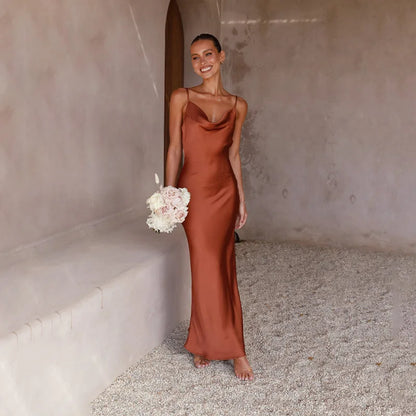 Klara™ | Satin Maxi Kjole med Cowl Neck