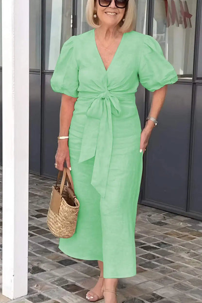 Shayla - Elegancka sukienka z dekoltem w serek