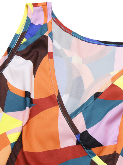 Sukienka z wysokim rozcięciem i dekoltem w serek z lat 30., z paskiem