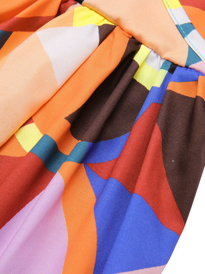 Sukienka z wysokim rozcięciem i dekoltem w serek z lat 30., z paskiem