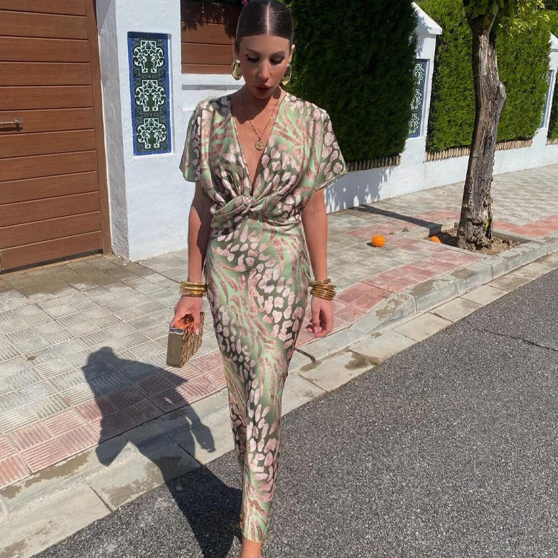 Roksana | Sukienka maxi z wycięciem w kształcie litery V