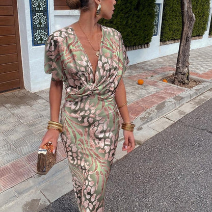 Roksana | Sukienka maxi z wycięciem w kształcie litery V