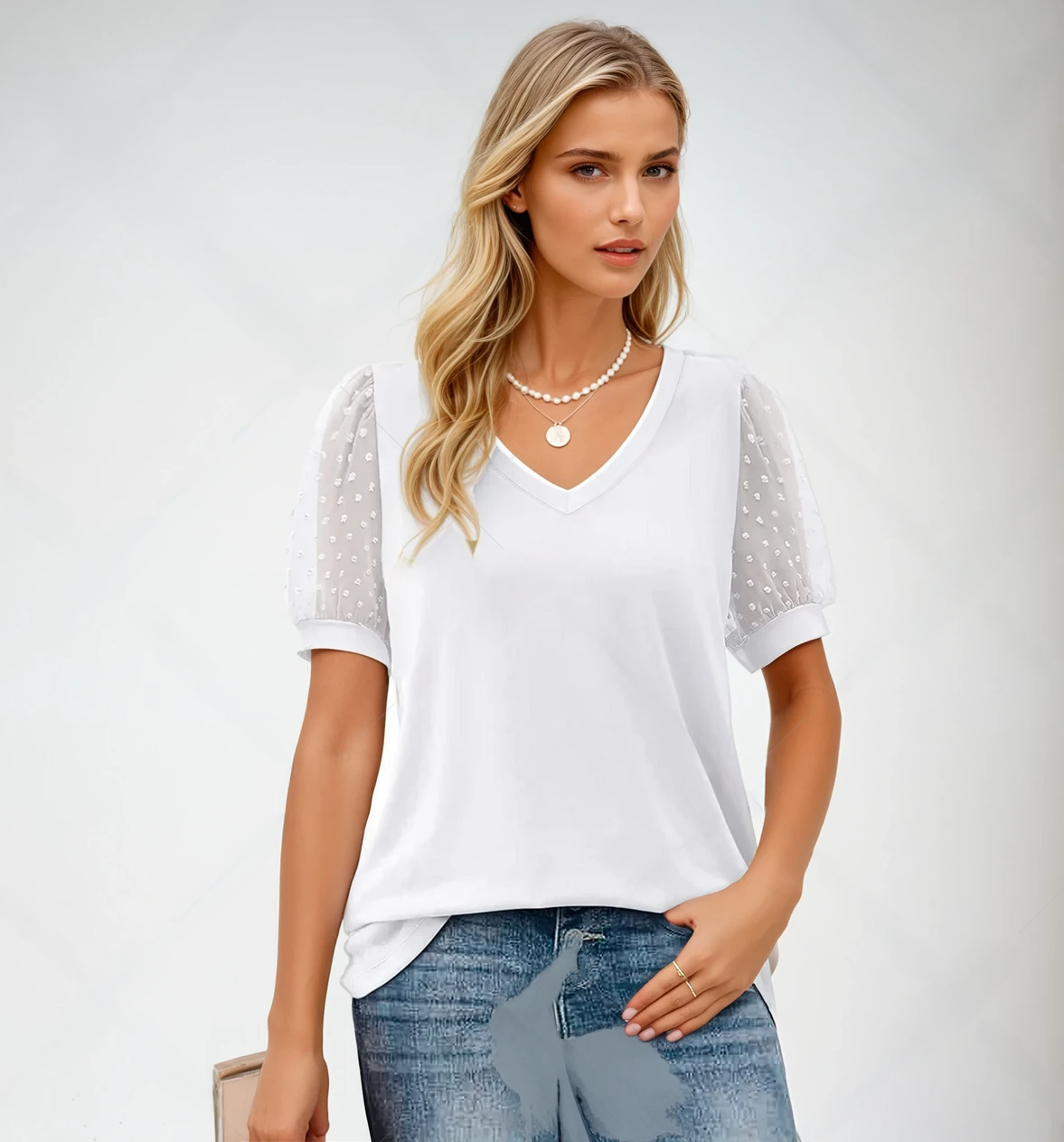 Lara | Elegancki top z dekoltem w kształcie litery V