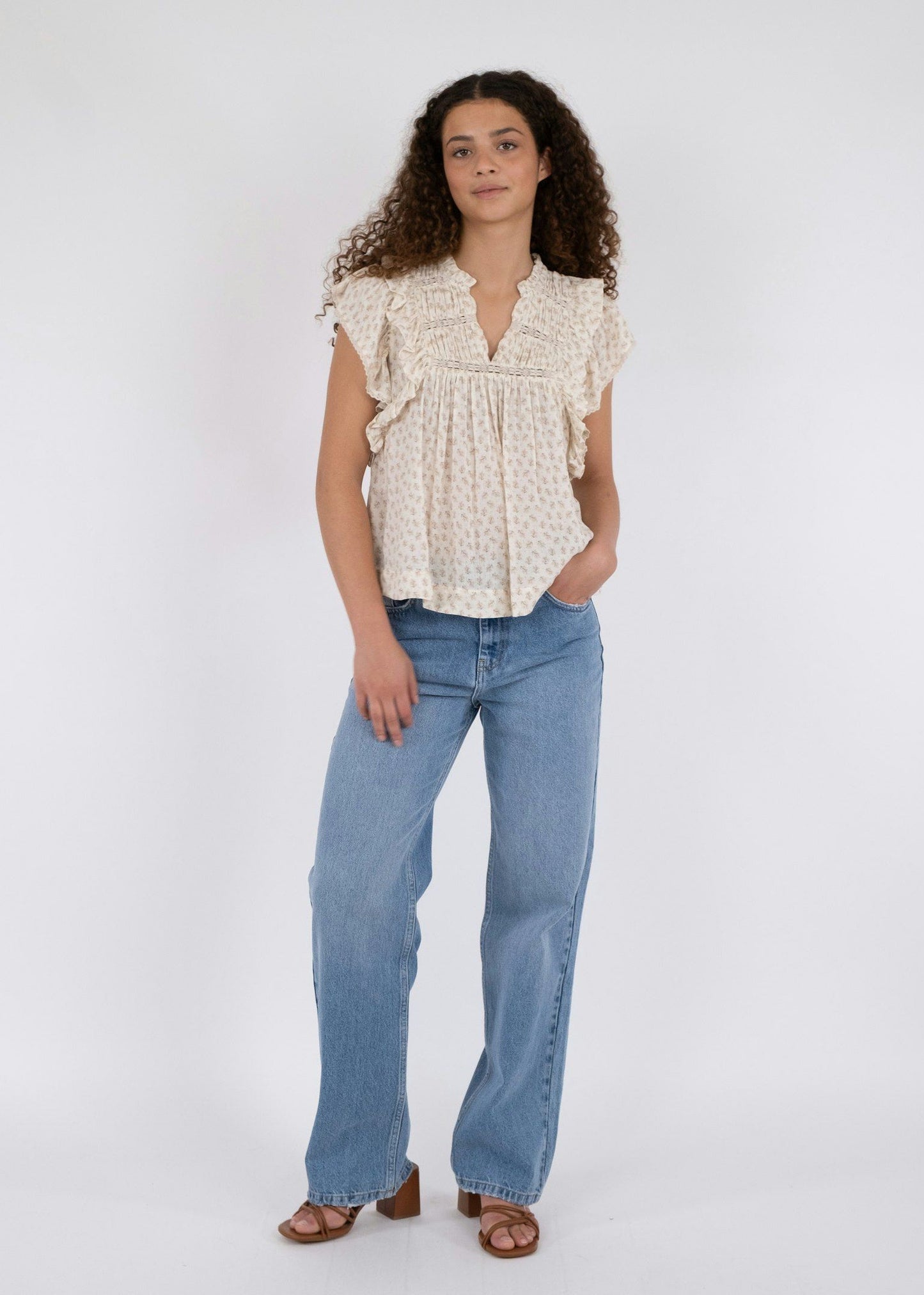 Krem wierzchni Neo Noir Jayla Basic Blossom