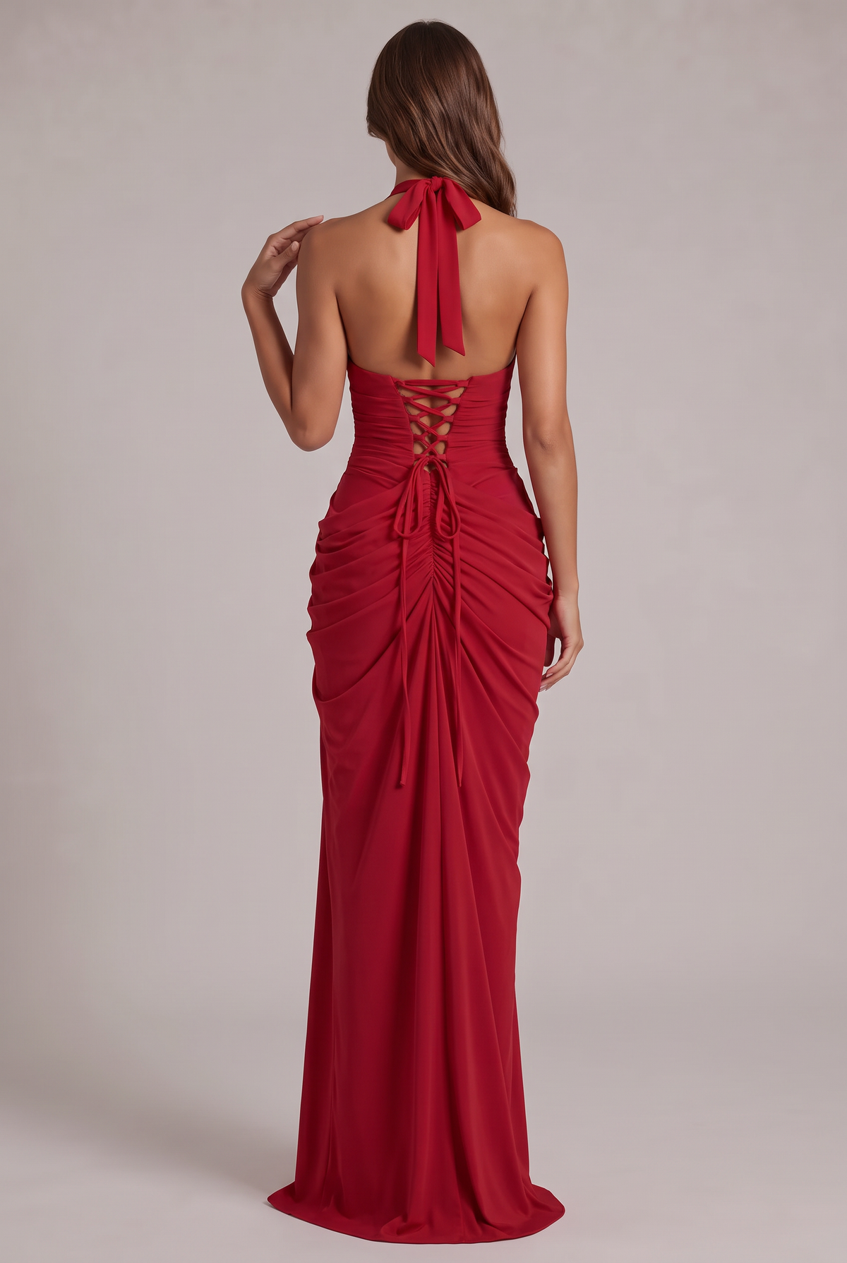 Michalina | Elegancka sukienka maxi halter z drapowaniem i rozcięciem