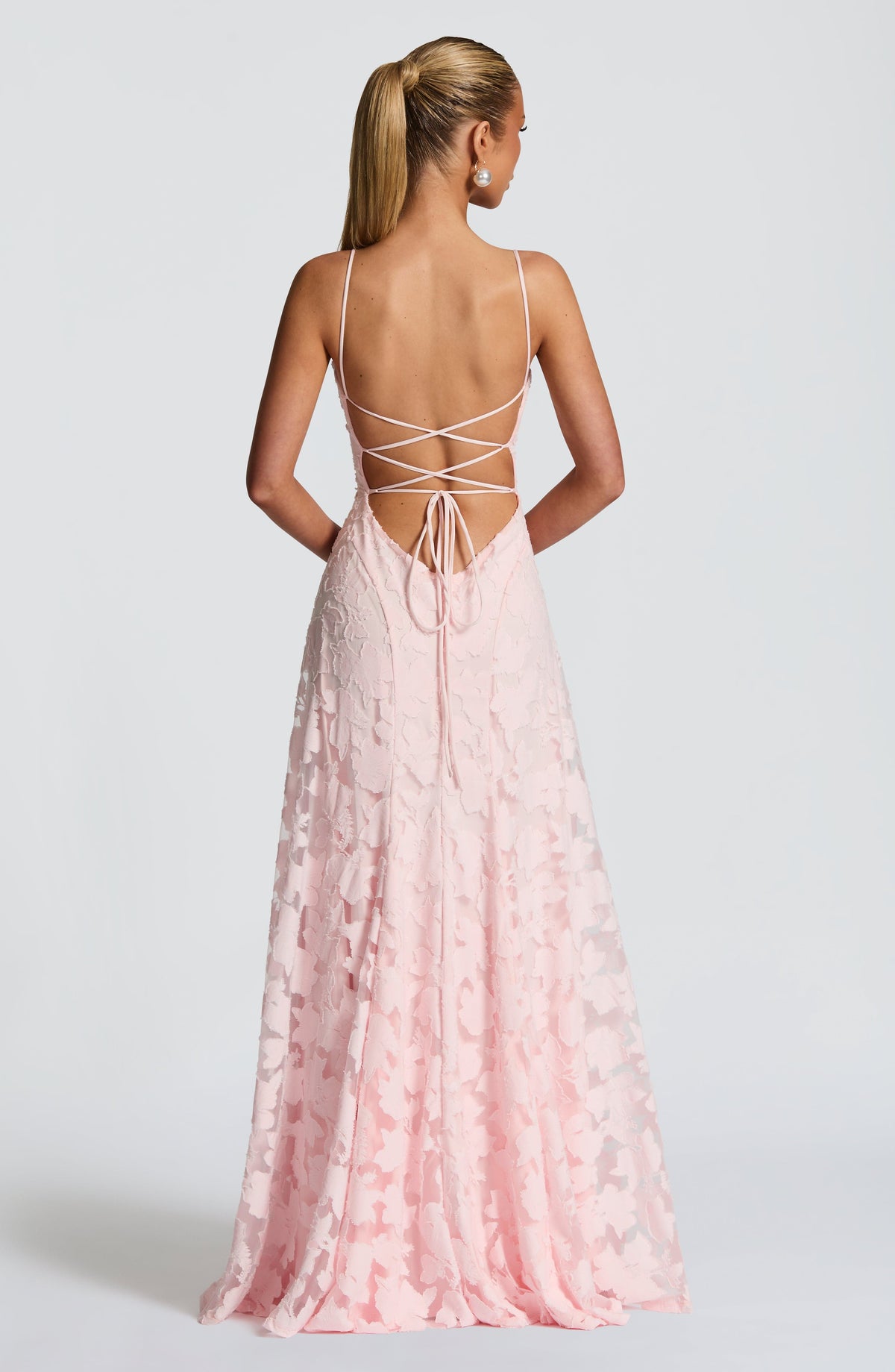 Pola | Elegancka sukienka maxi z kwiatową koronką
